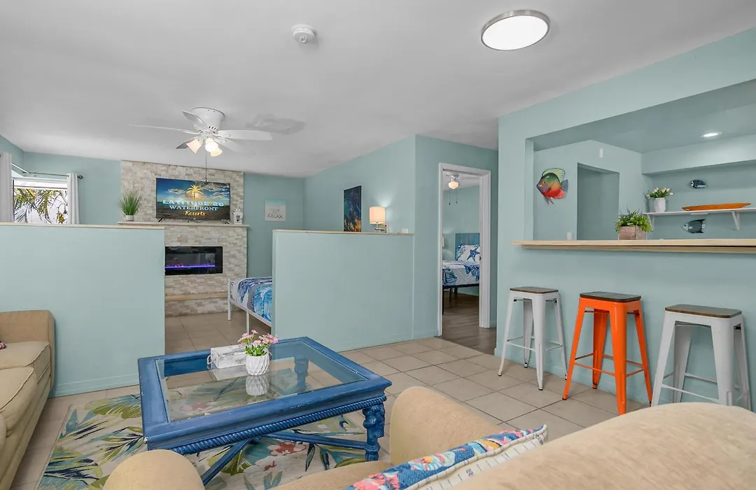 Latitude 26 Waterfront Boutique Resort - Fort Myers Beach-1